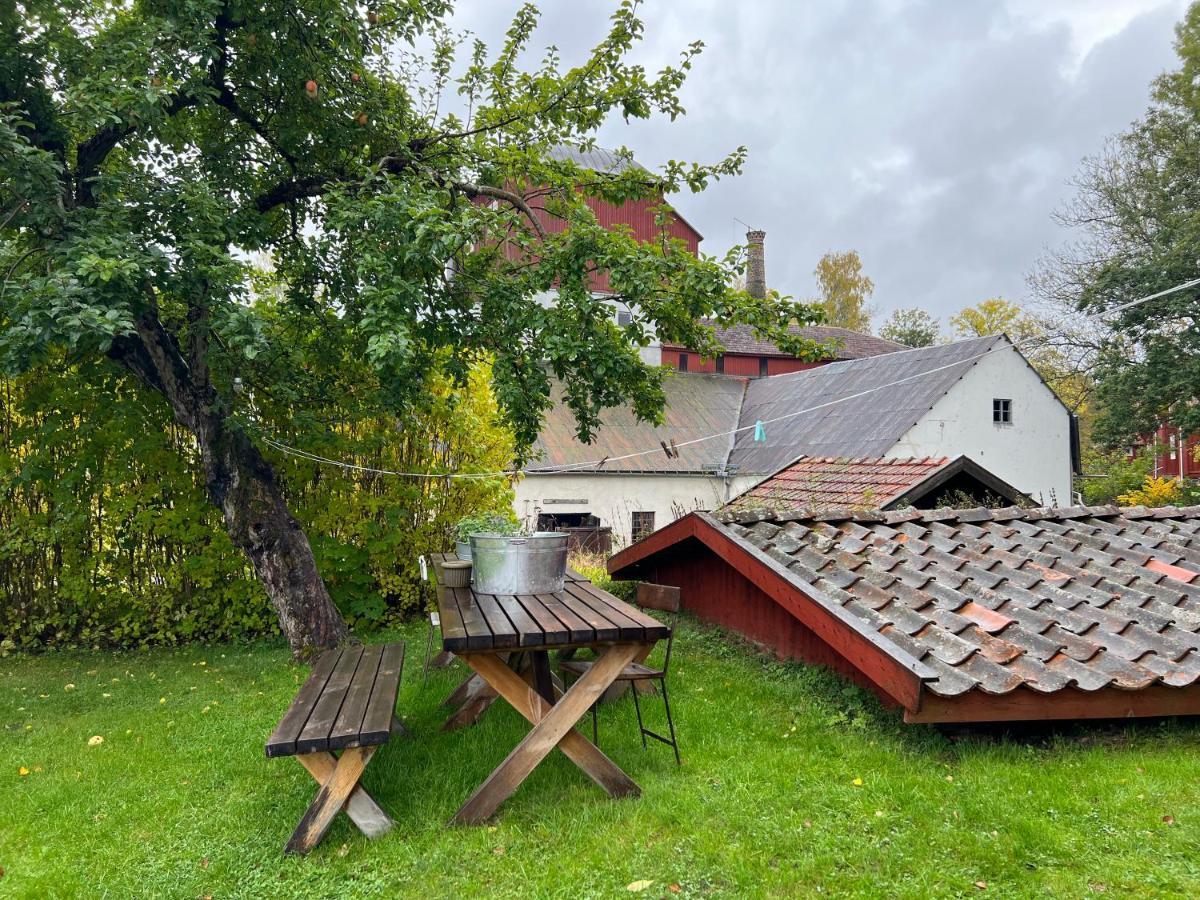 Lilla Backstugan Нора Экстерьер фото